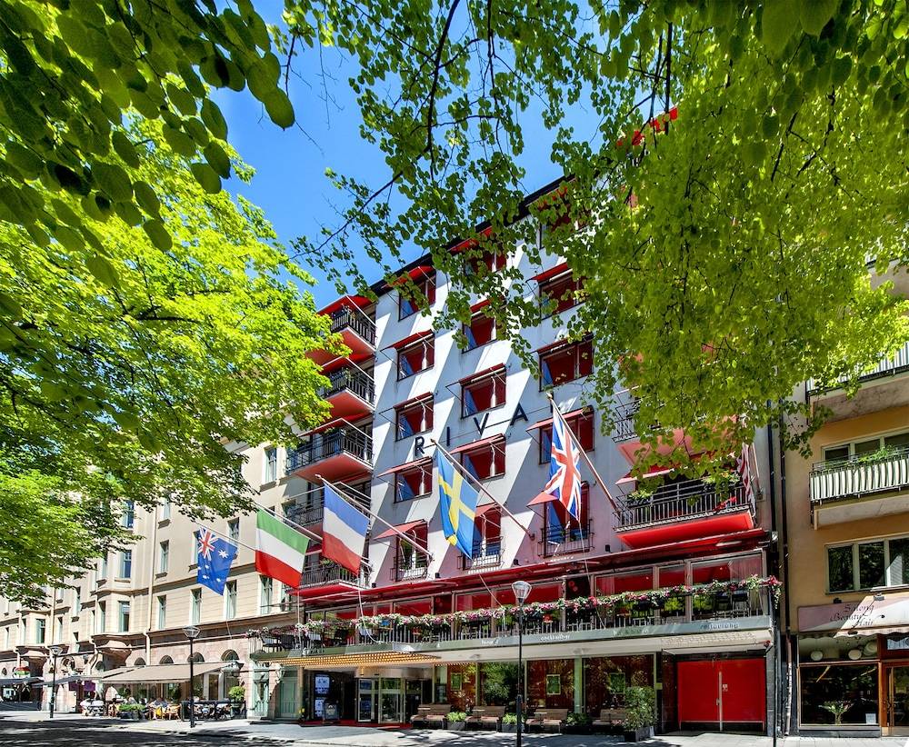 Hotel Rival 1