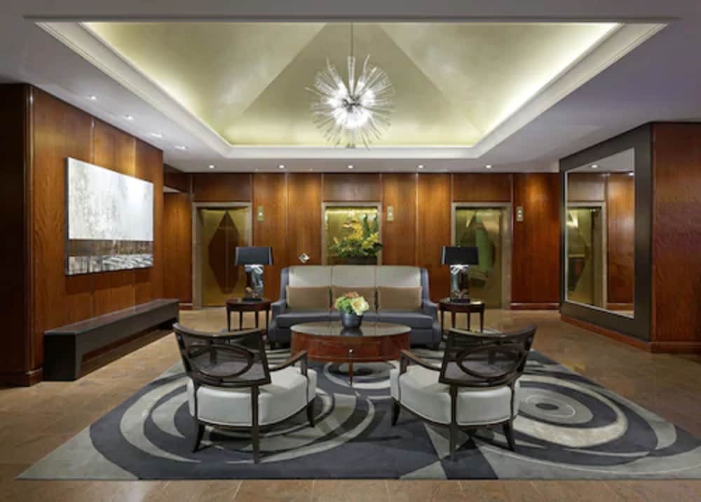 Cambridge Suites Toronto 2