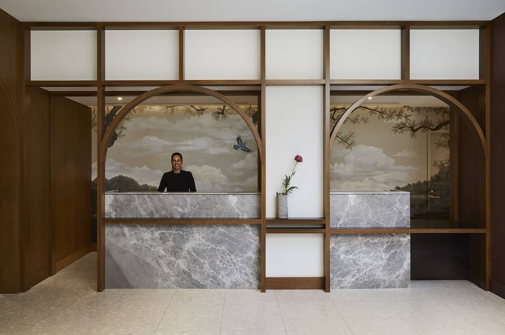 Kimpton SAINT GEORGE HOTEL by IHG 2