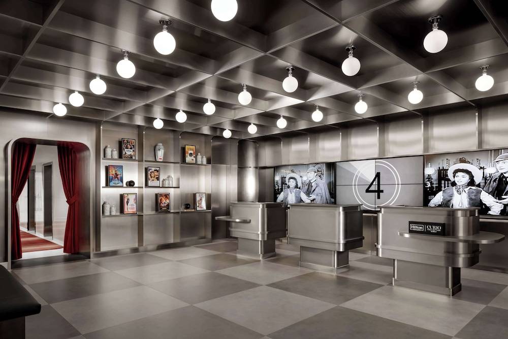Revery Toronto Downtown, Curio Collection by Hilton 1