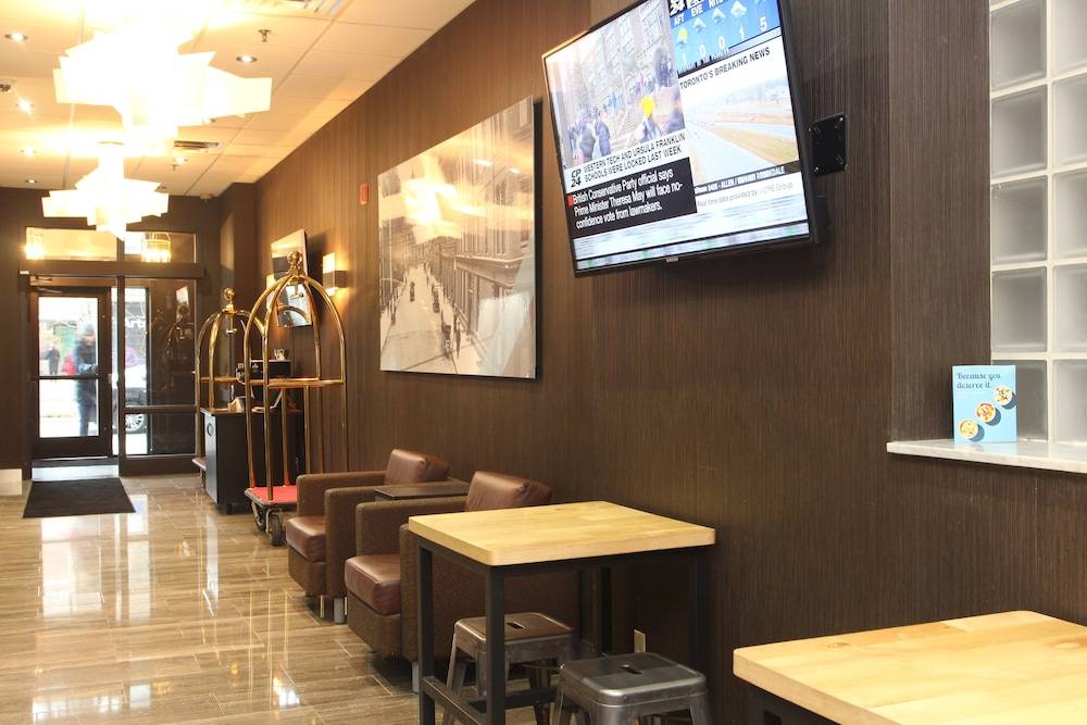 The Saint James Hotel, an Ascend Collection Hotel 2