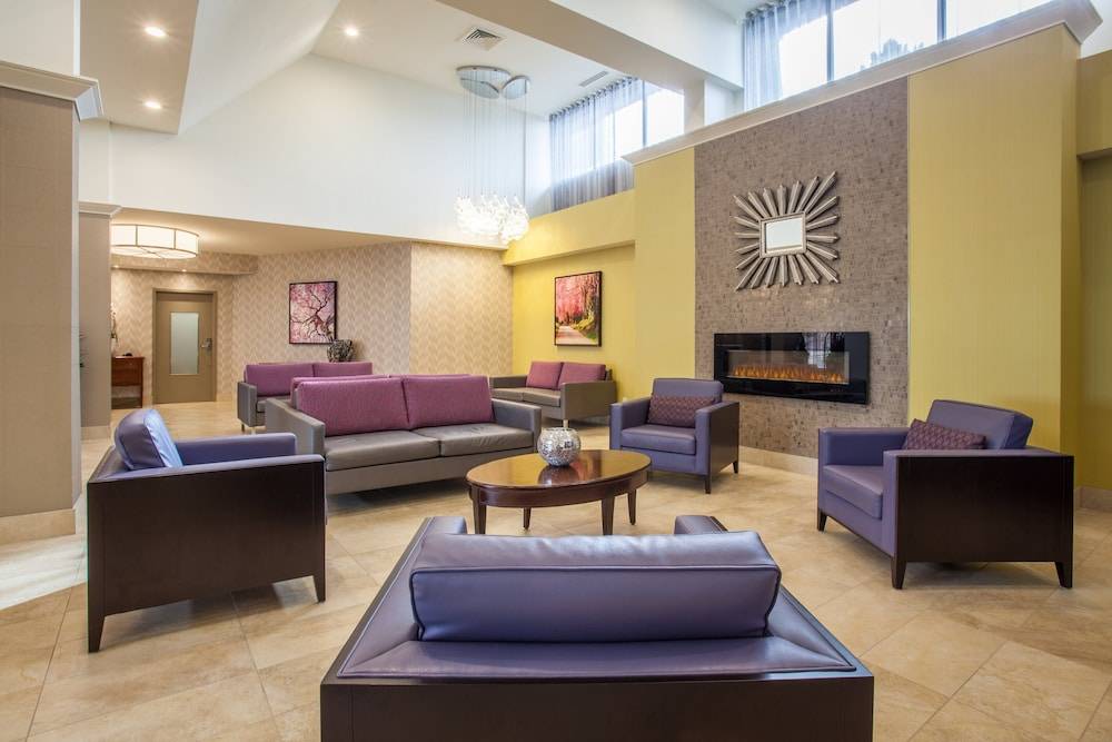 Holiday Inn TORONTO INTERNATIONAL AIRPORT by IHG 1