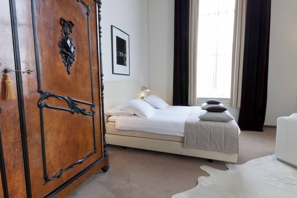 Suitehotel Pincoffs 1