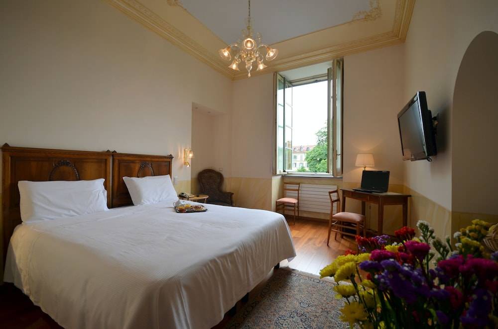Hotel Roma e Rocca Cavour 2