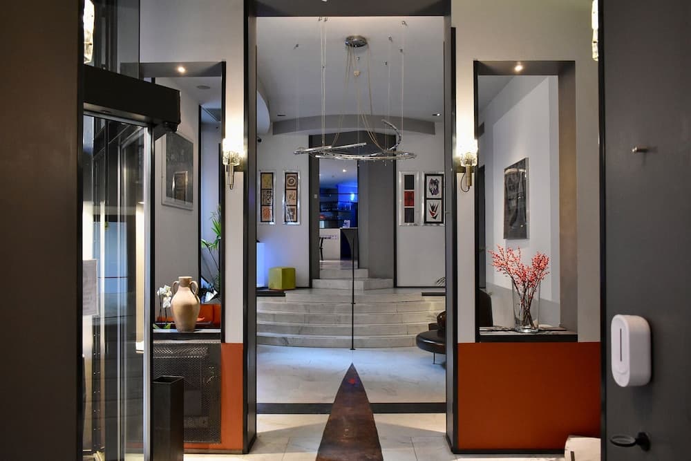 Art Hotel Boston 2