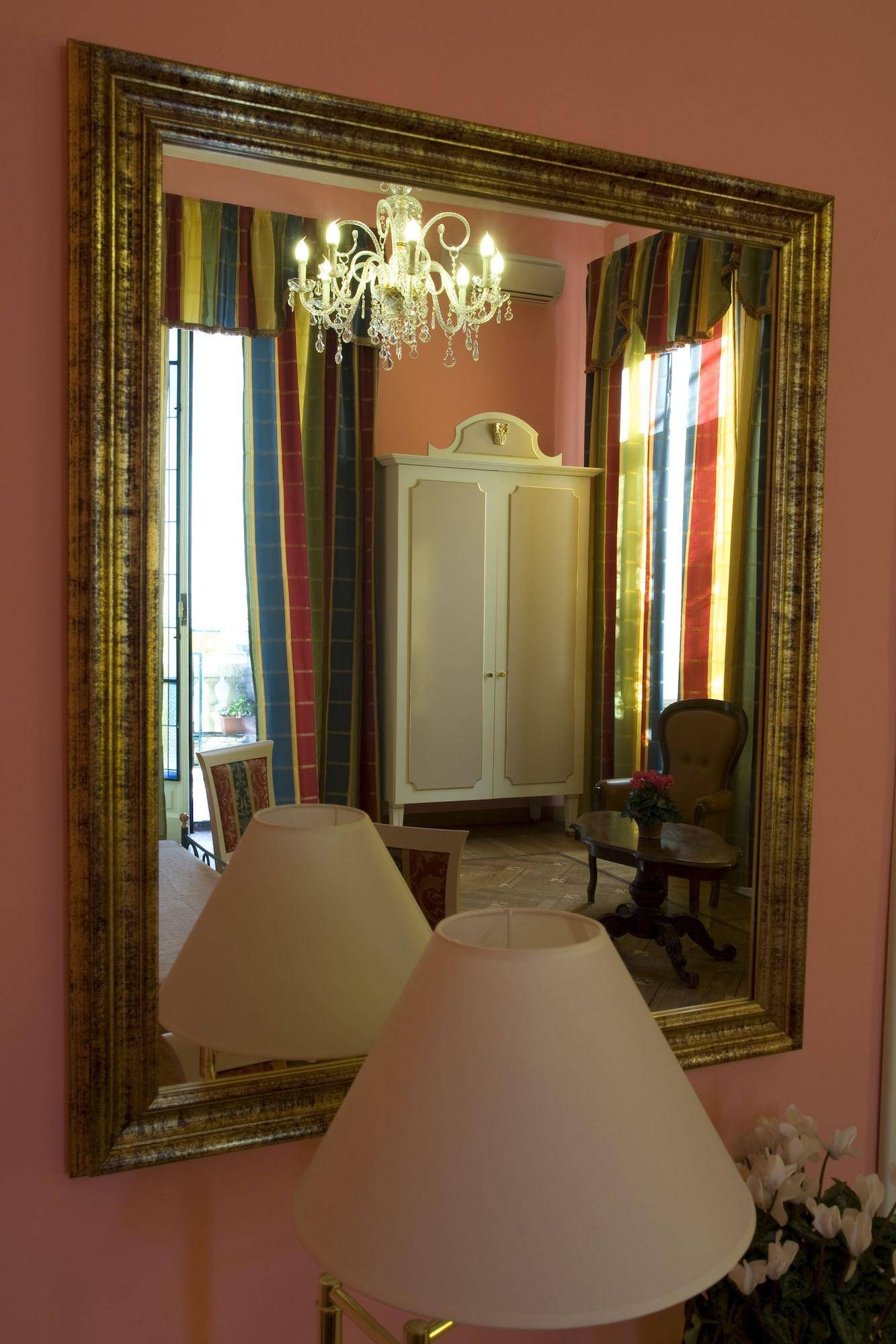 Hotel Principi d'Acaja 2
