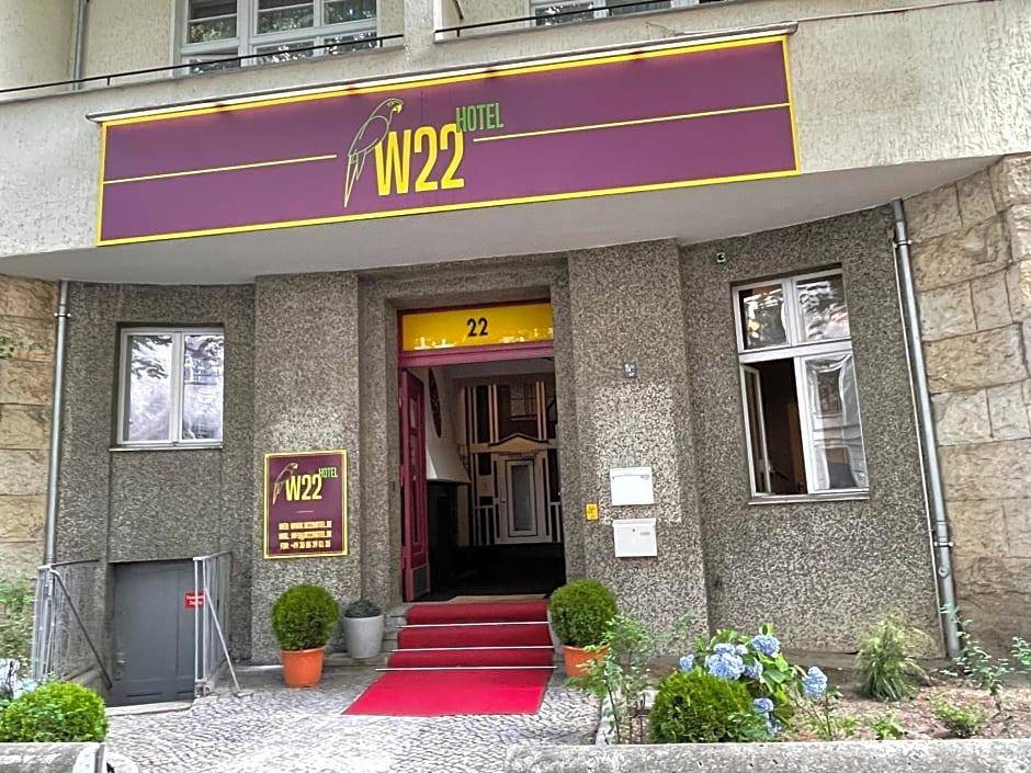 W22 Hotel 1