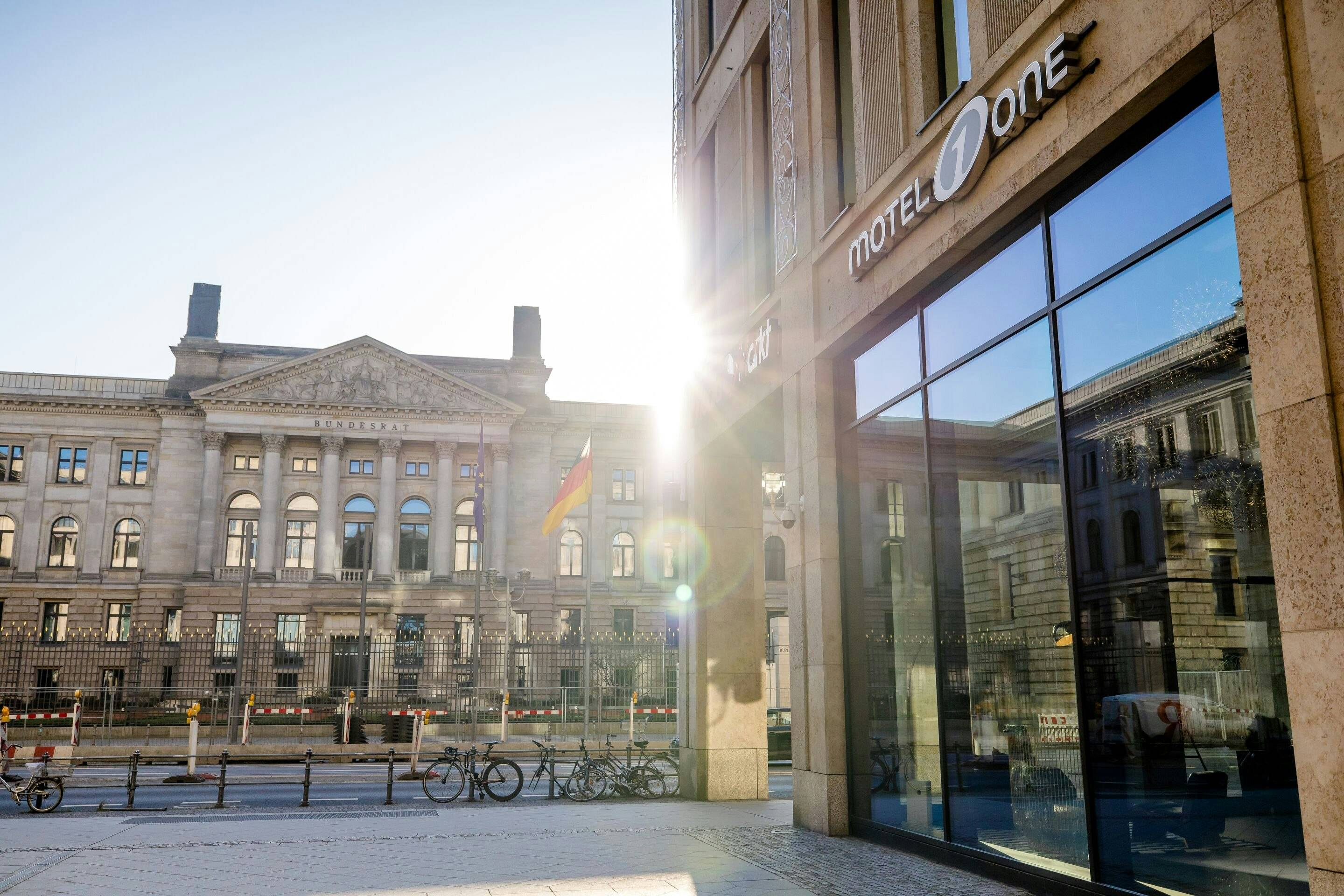 Motel One Berlin-Potsdamer Platz 1