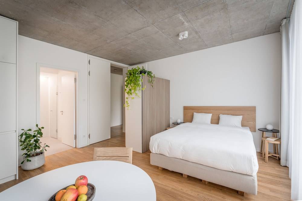 Carlotta Apartments 2