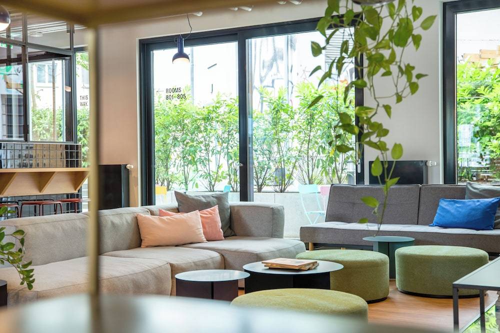 STAYERY Berlin Friedrichshain - stylish Rooms & Apartments 1
