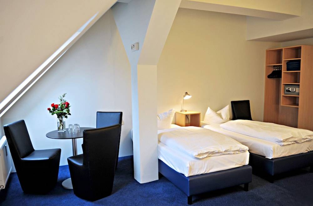 Hotel Transit Loft 1
