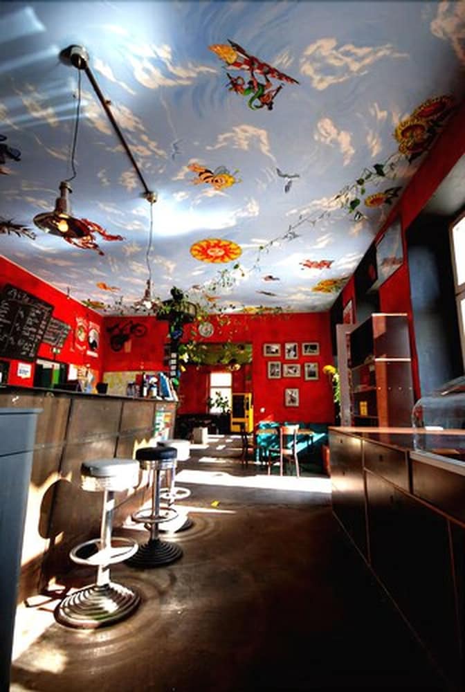 Sunflower Hostel Berlin 2