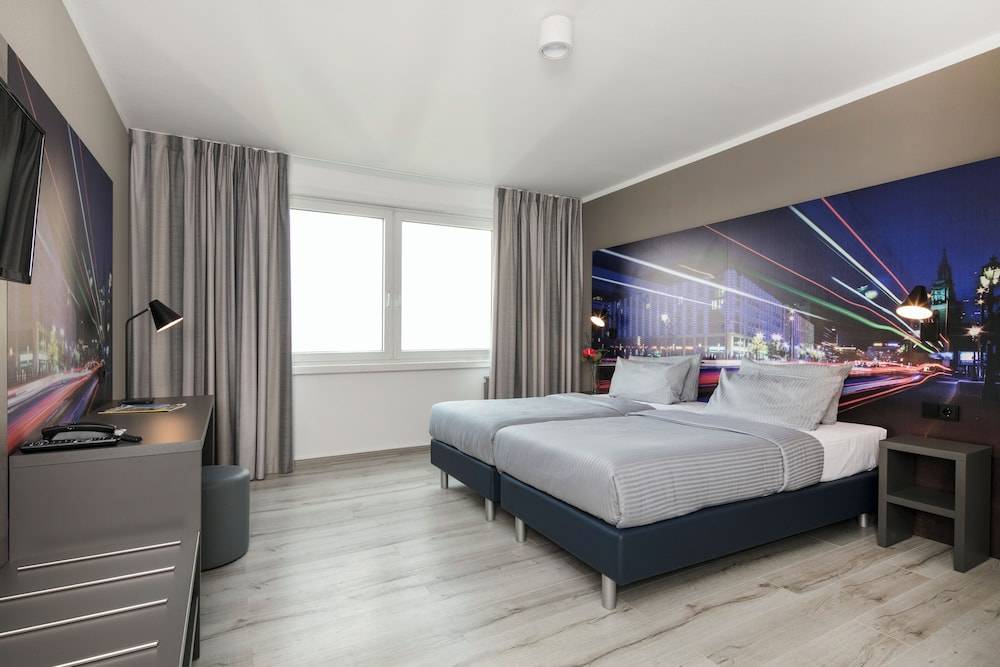 Hotel Berlin Lichtenberg 1