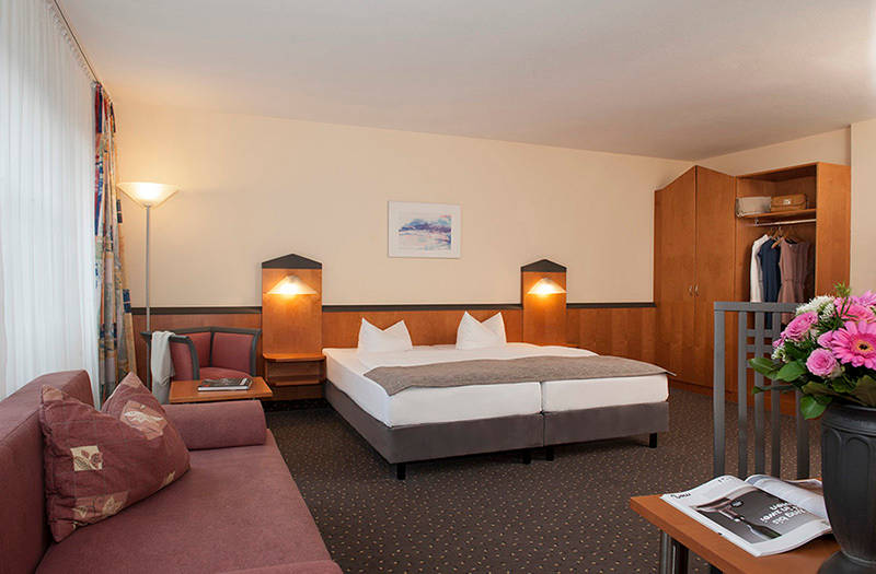 Victor's Residenz-Hotel Berlin Tegel 1