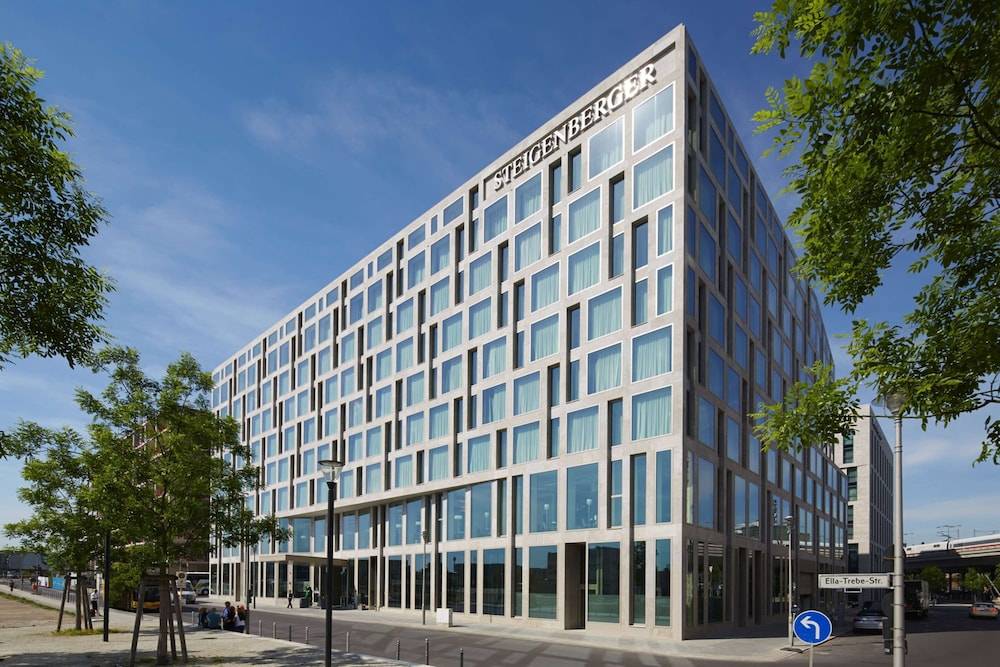 Steigenberger Hotel Am Kanzleramt 1