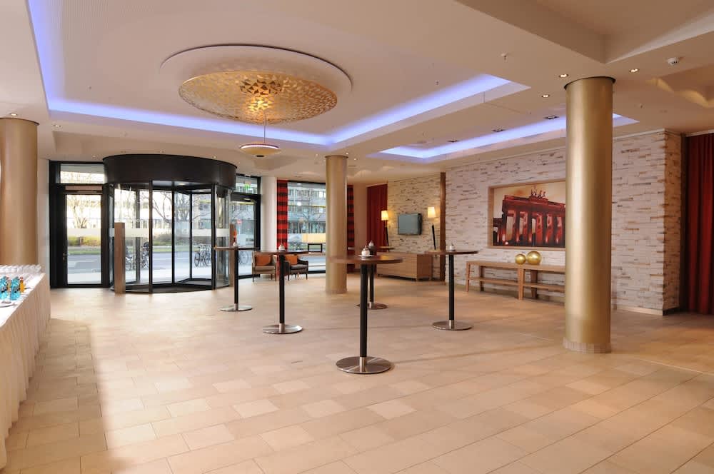 H4 Hotel Berlin Alexanderplatz 2
