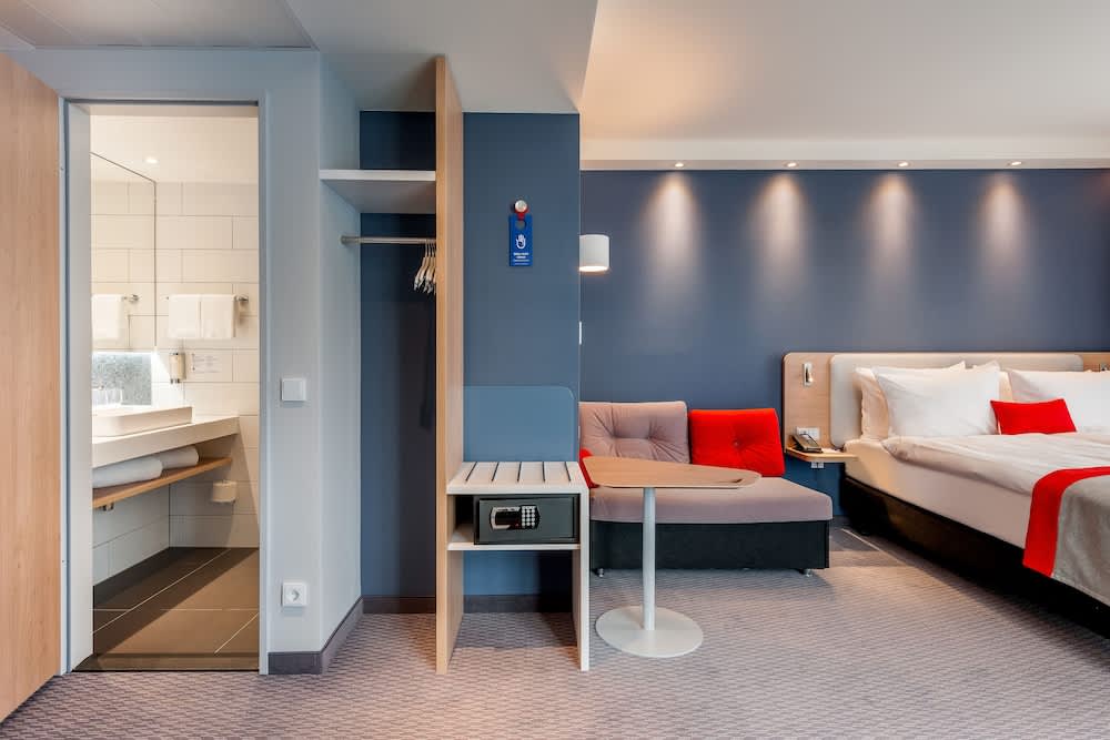 Holiday Inn Express BERLIN - ALEXANDERPLATZ by IHG 2