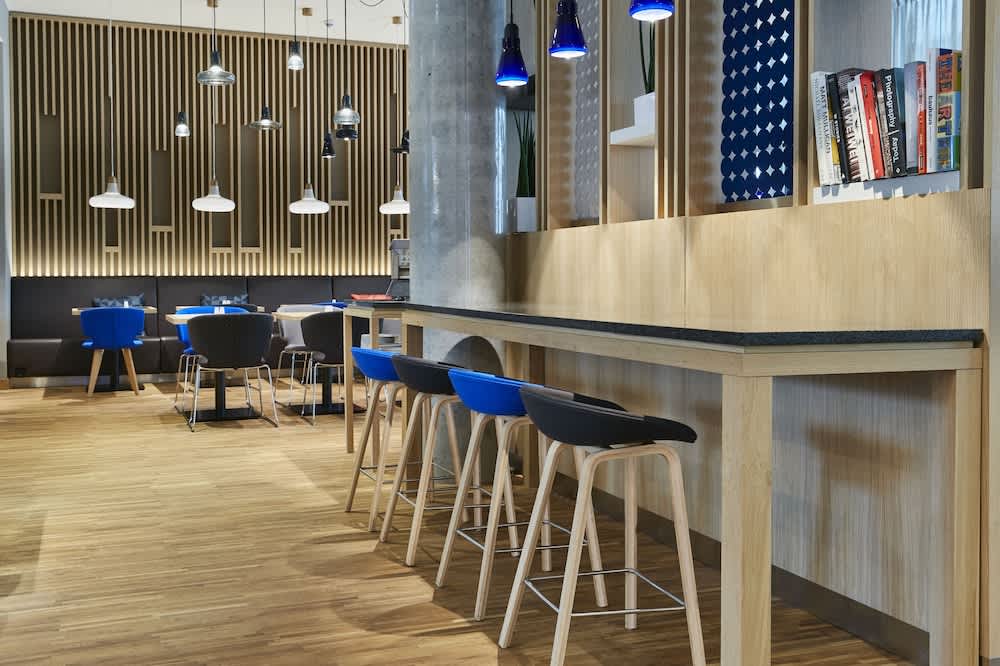 Holiday Inn Express BERLIN - ALEXANDERPLATZ by IHG 1