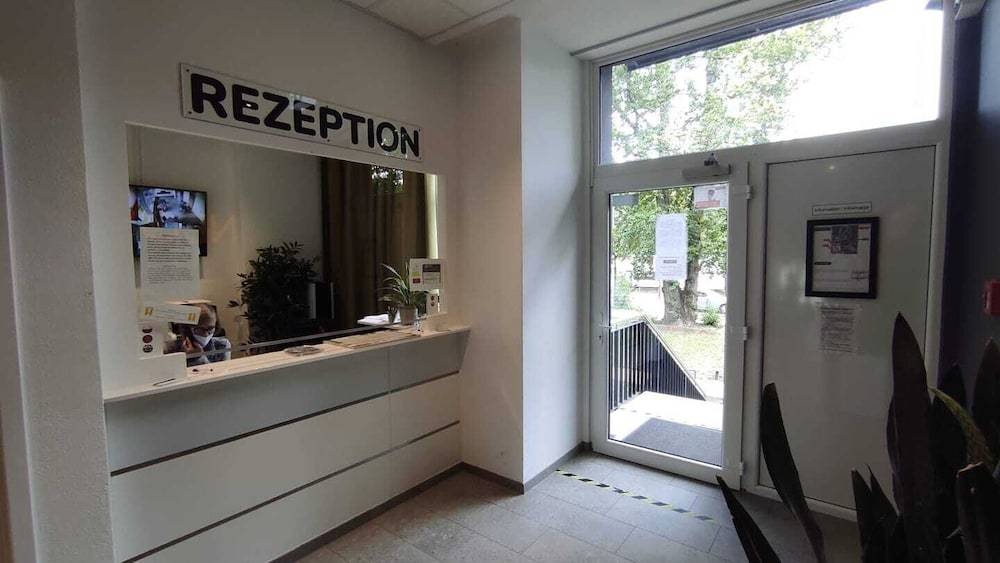 NeoHostel 2