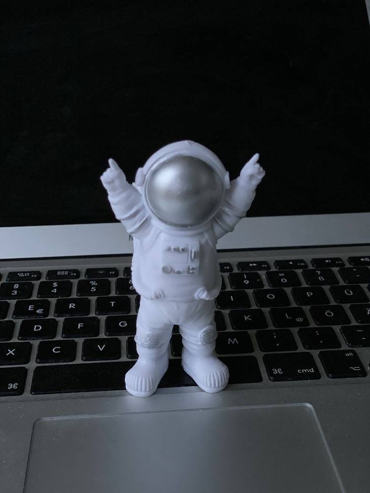 Space Night Capsule Hostel 2