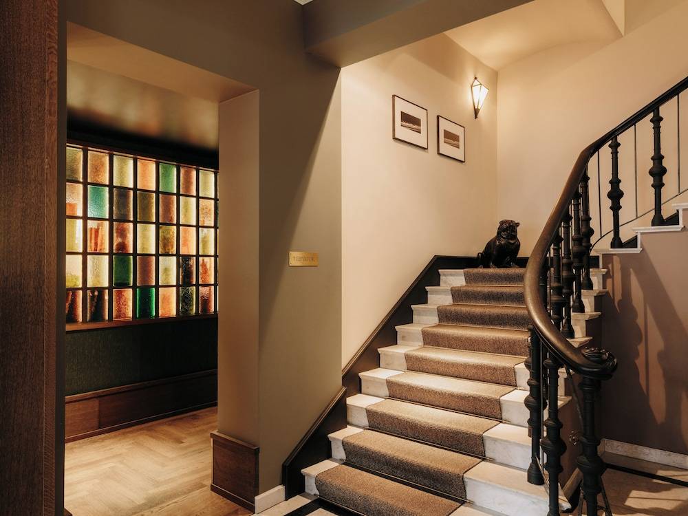 Boutique Hotel Château Royal 2