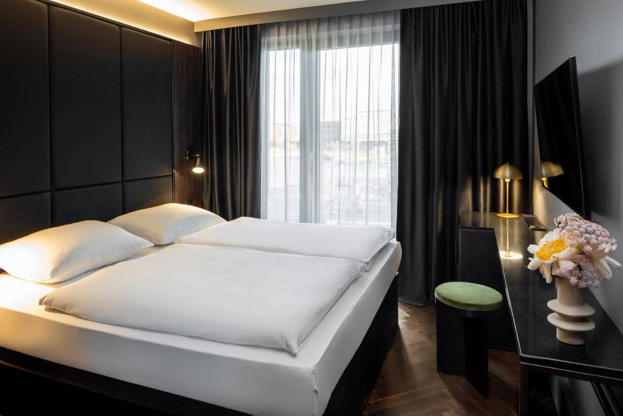Hotel ROMY by AMANO 1