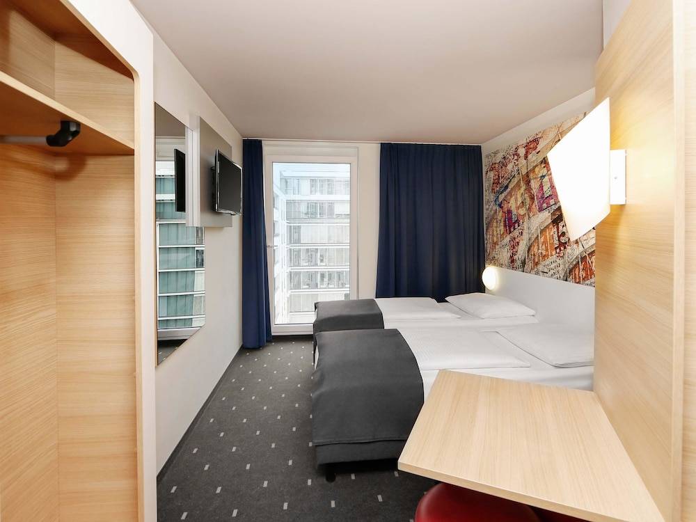 B&B HOTEL Berlin-Alexanderplatz 1