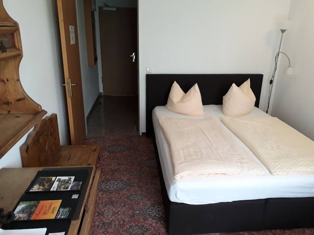 Solitaire Hotel 1