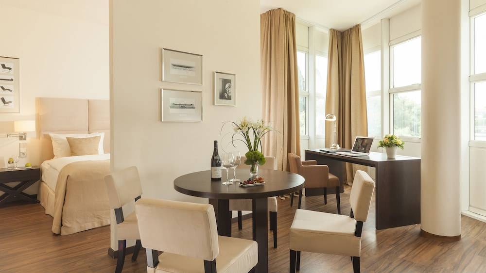 ABION Villa Suites 2