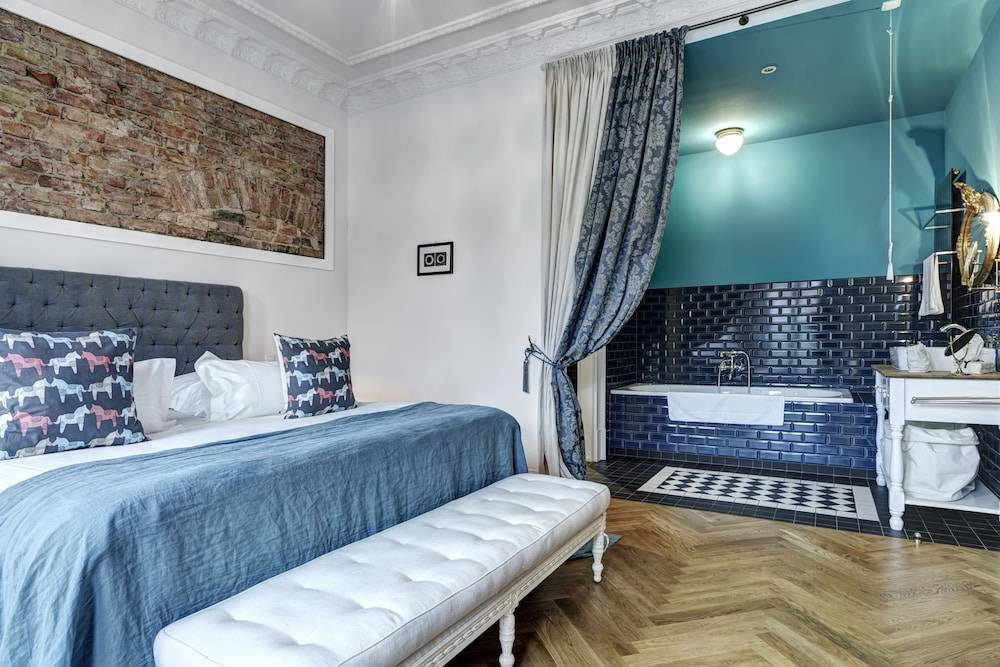 Gorki Apartments 1