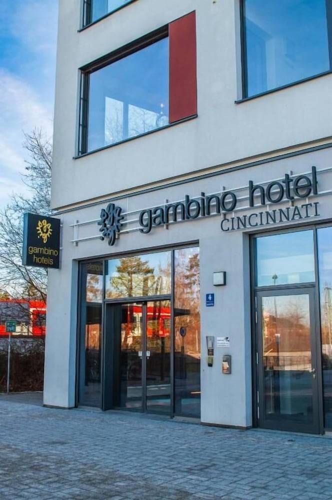 gambino hotel CINCINNATI 1