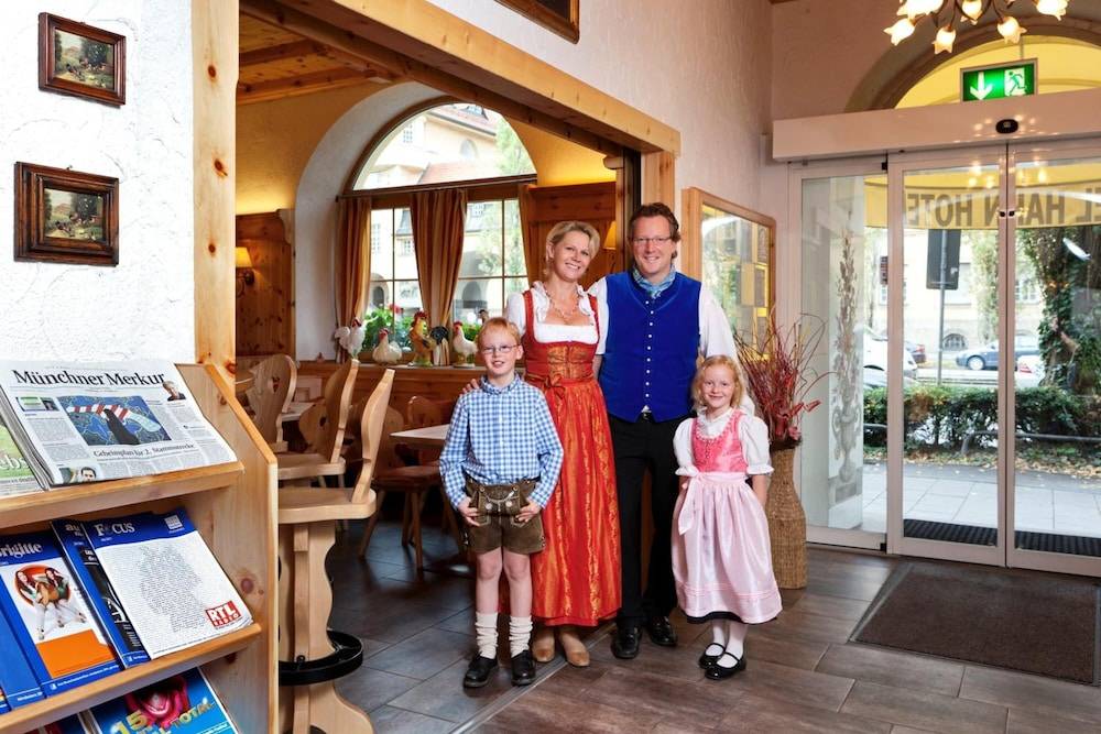 Hotel Hahn 2
