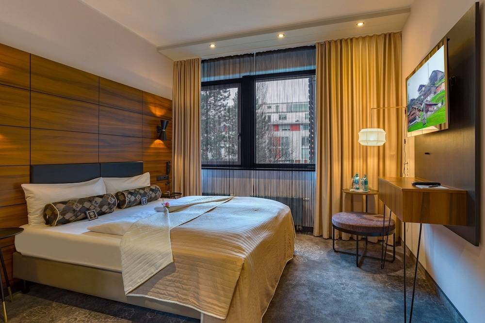elaya hotel munich city, Trademark Collection by Wyndham 1