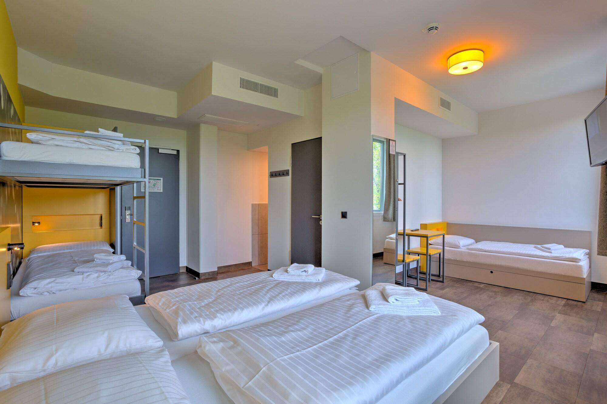 MEININGER Hotel München Olympiapark 1