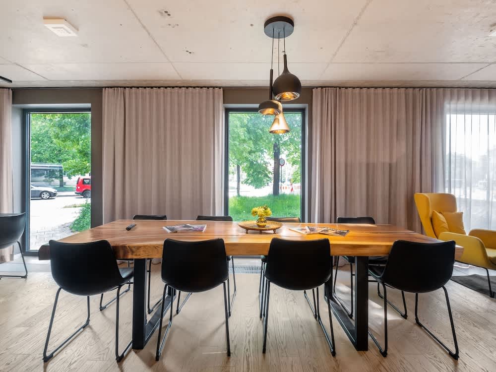 Numa Munich Stark 1