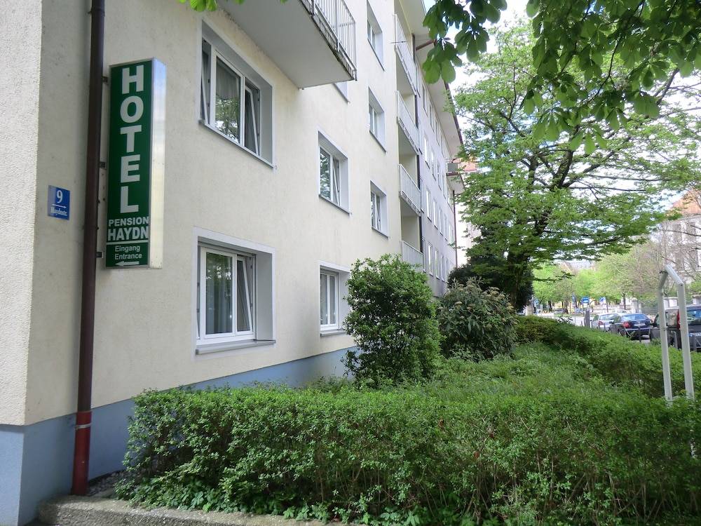 Hotel Pension Haydn 1
