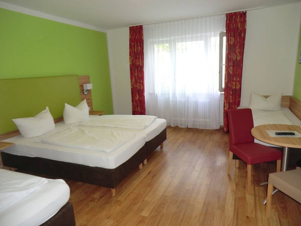 Hotel Pension Haydn 2