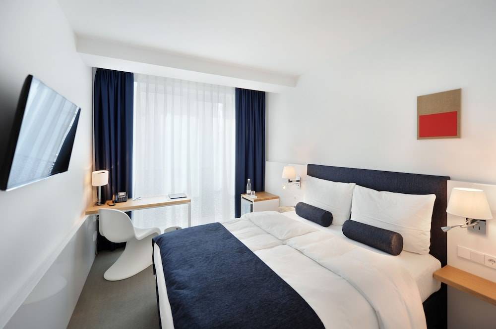 Bayer 89 Vi Vadi Hotel 1