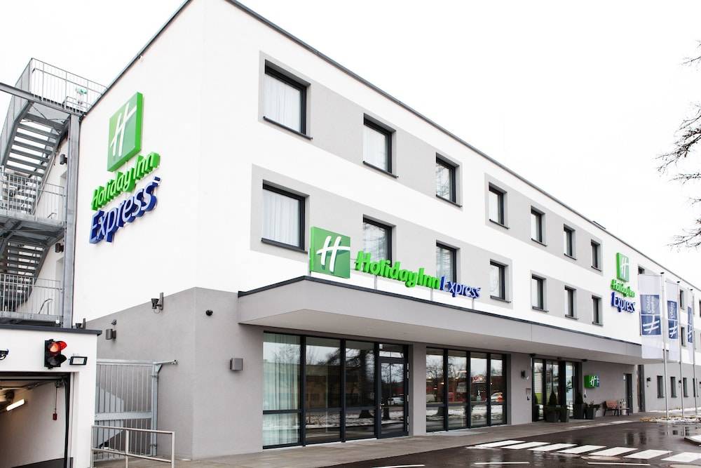 Holiday Inn Express MUNICH - OLYMPIAPARK by IHG 1