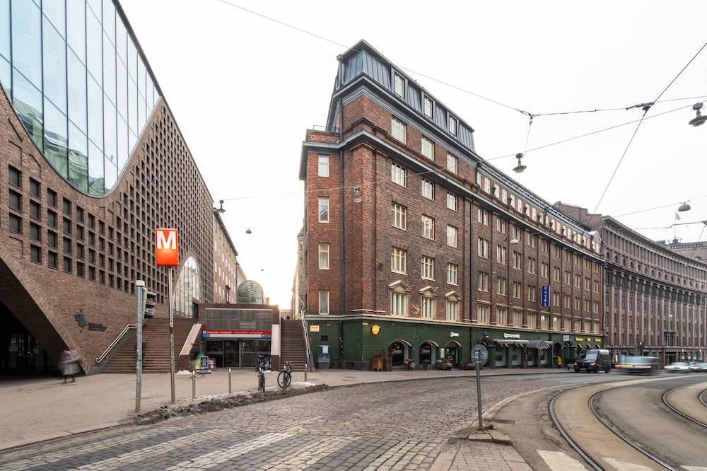 Bob W Helsinki Kluuvi 1