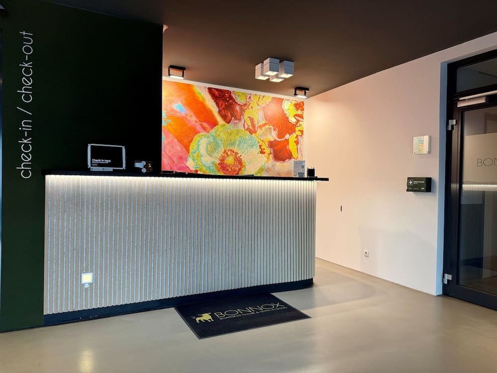 Bonnox Boardinghouse & Hotel 2