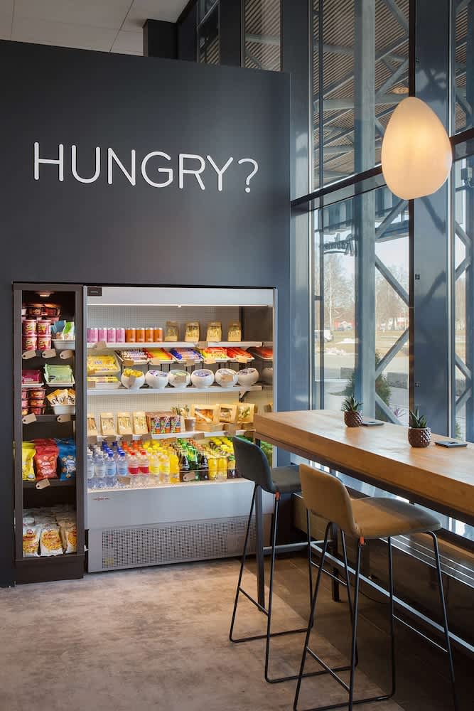 Park Inn by Radisson Oslo Airport Hotel West 2