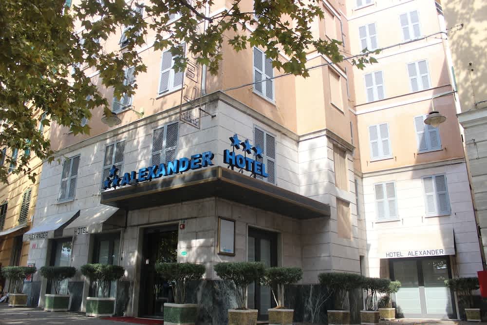 New Alexander Hotel 1