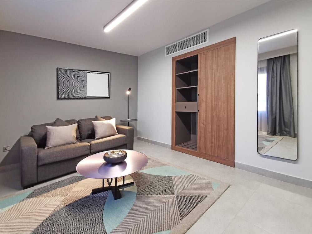 Marbella Resort 1