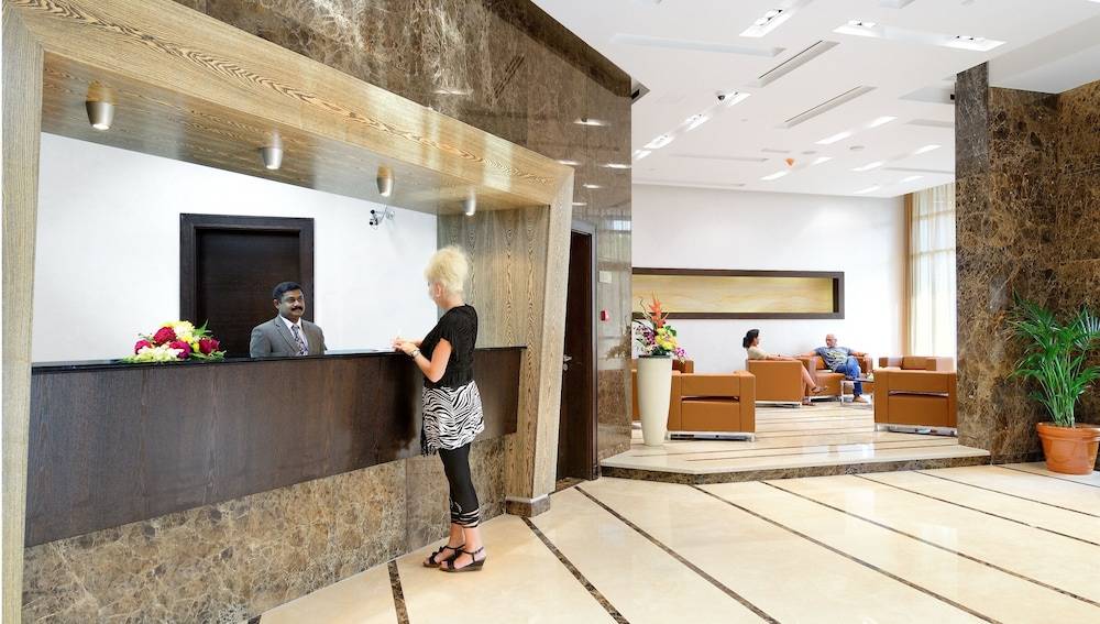 Al Majaz Premiere Hotel Apartments 2