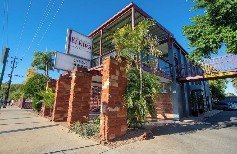 Elkira Court Motel 1