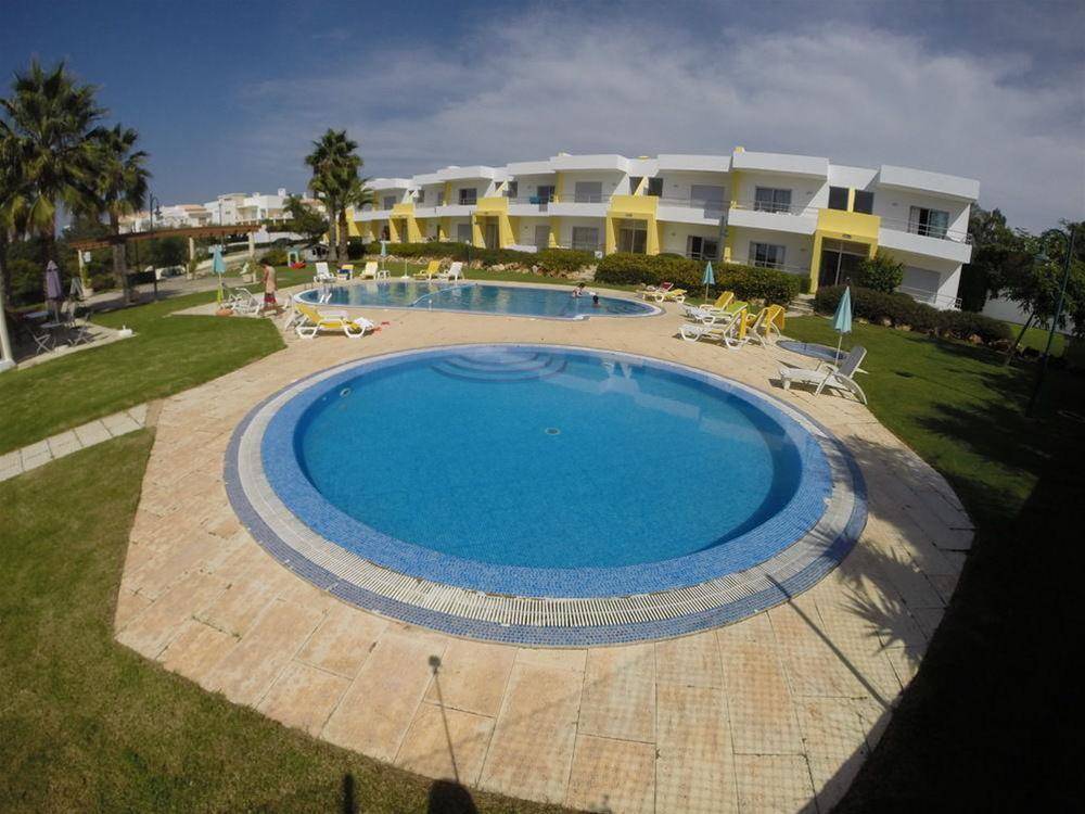 Apartamentos Santa Teresinha 1