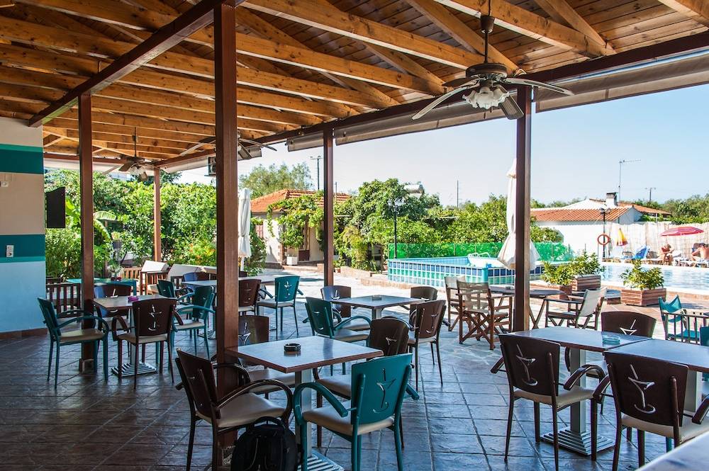 Zante Nest Studios & Apartments 2
