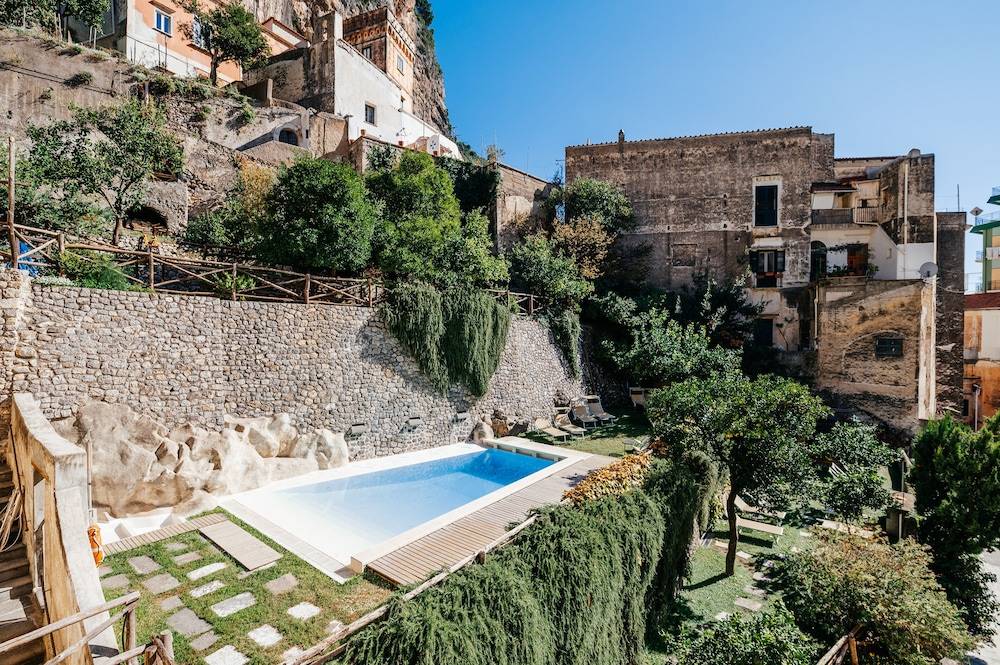 Amalfi Resort 1