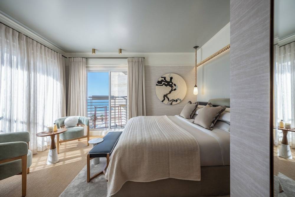 Savoy Sea Side Hotel 1